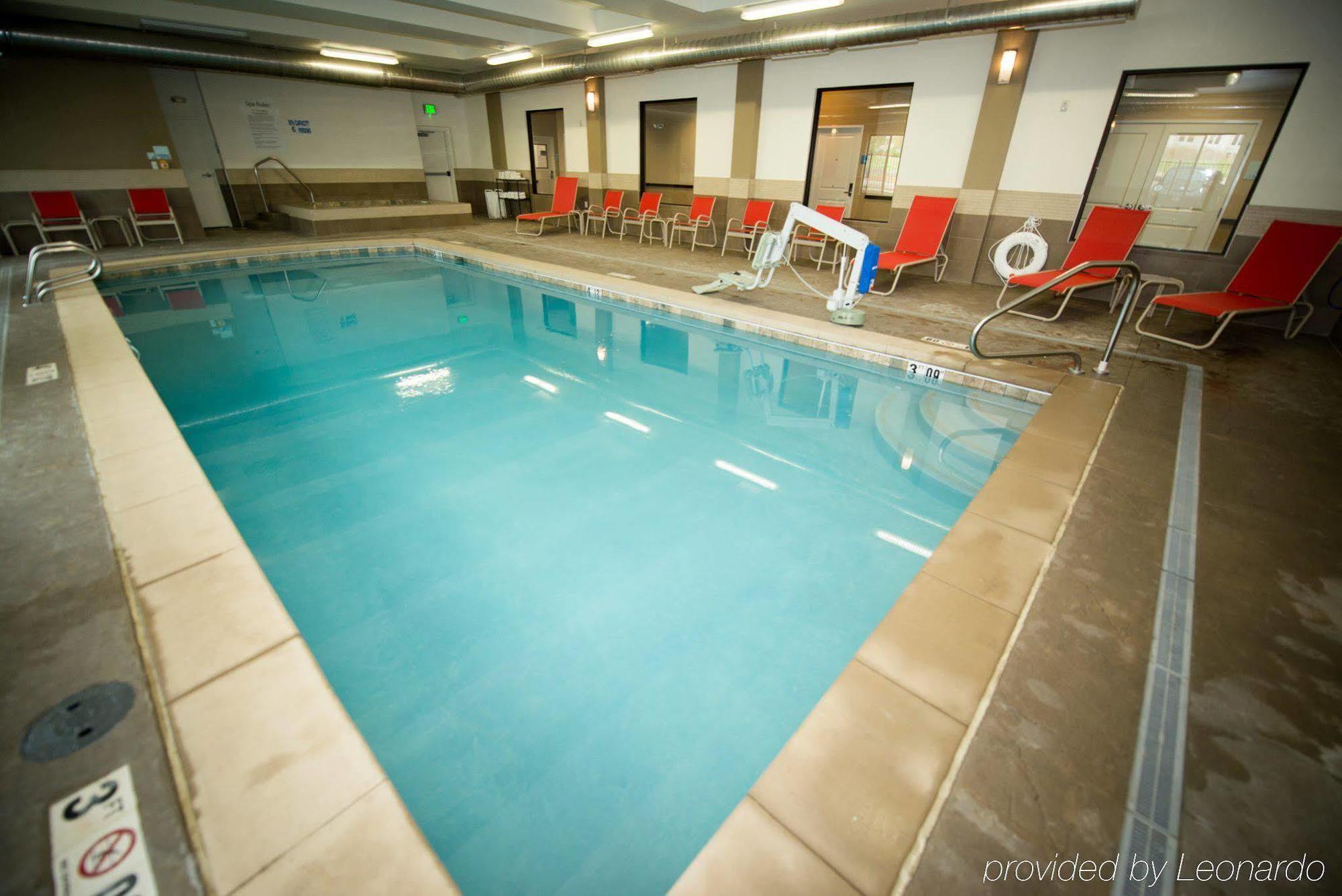 Holiday Inn Express & Suites Denver South - Castle Rock By Ihg Extérieur photo